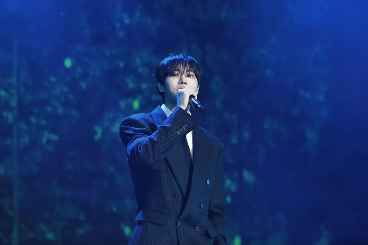 秋泳愚昨晚在台大体育馆举行见面会。D-SHOW提供