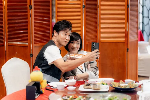 嚇瘋！寶媽竟說「所有人都是裸裸的」　鬼鬼秒追問：裸體做菜？