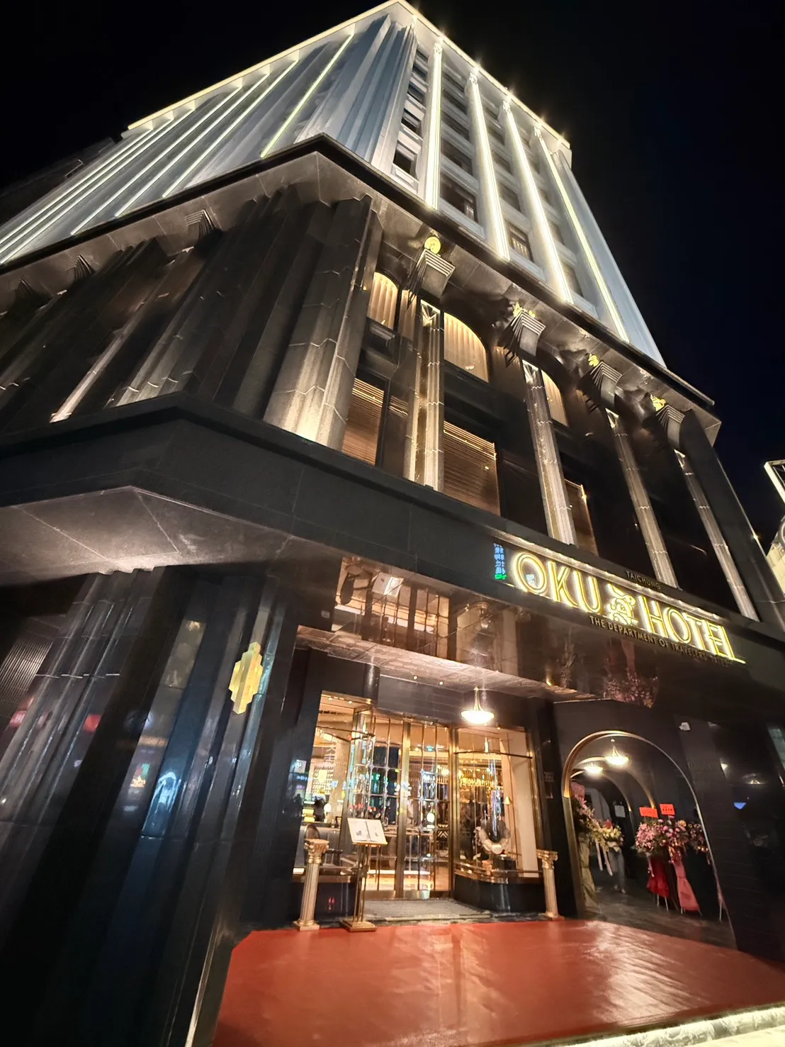 OKU Hotel欧酷酒店结合设计旅店的细腻质感与旧城区的文化纹理。陈扬盛摄