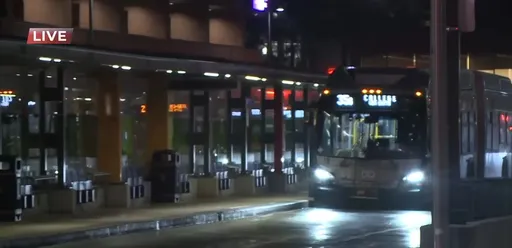 離奇偷車案！男子盜走公車　沿路守規矩照常停站上下客