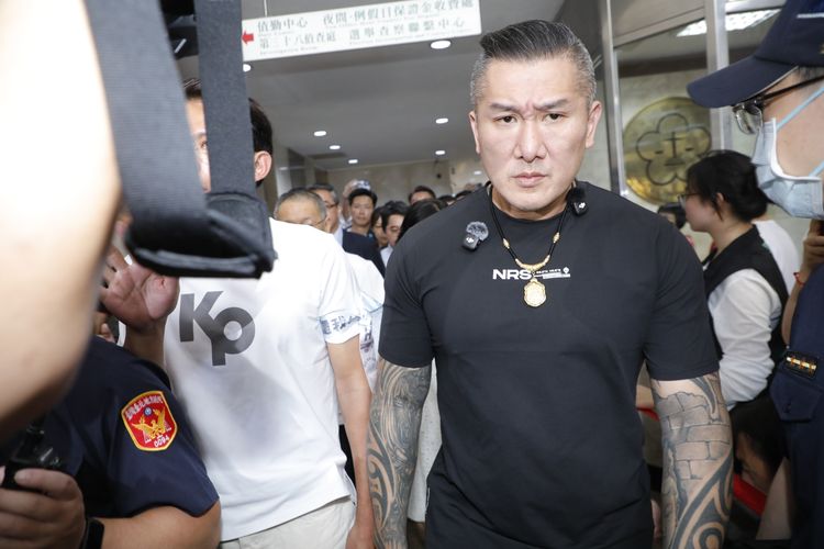 館長怒揭「大師兄」等3人劣行 前員工、會員認證「公司毒瘤」