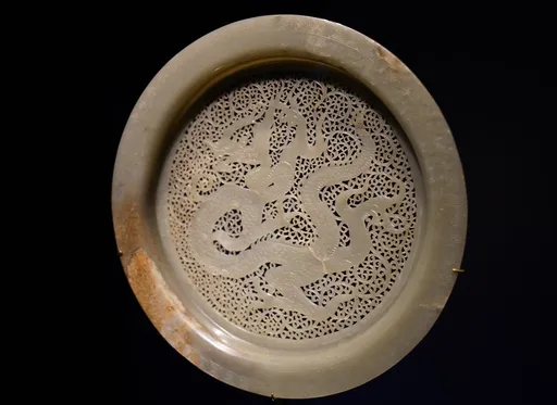 故宫「龙」展巴黎揭幕　罗浮宫窃案促提升安防意识