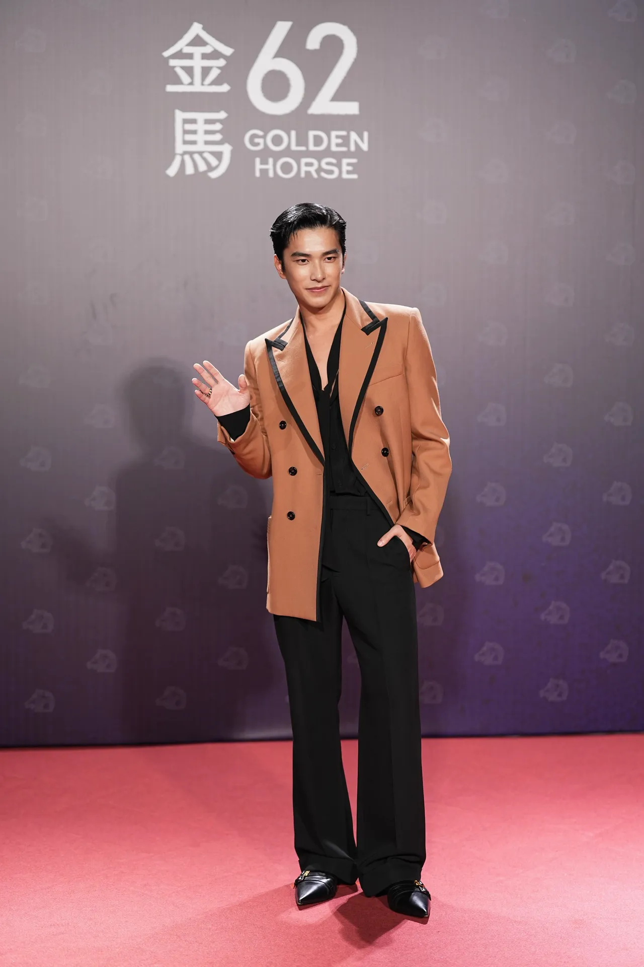 曾敬驊以帶點邪氣風格的奶油小生造型成為第三帥。攝影中心攝