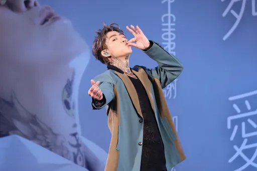 范姜彦丰快看！谢和弦认证王子惨败　抛橄榄枝站声「工具人」