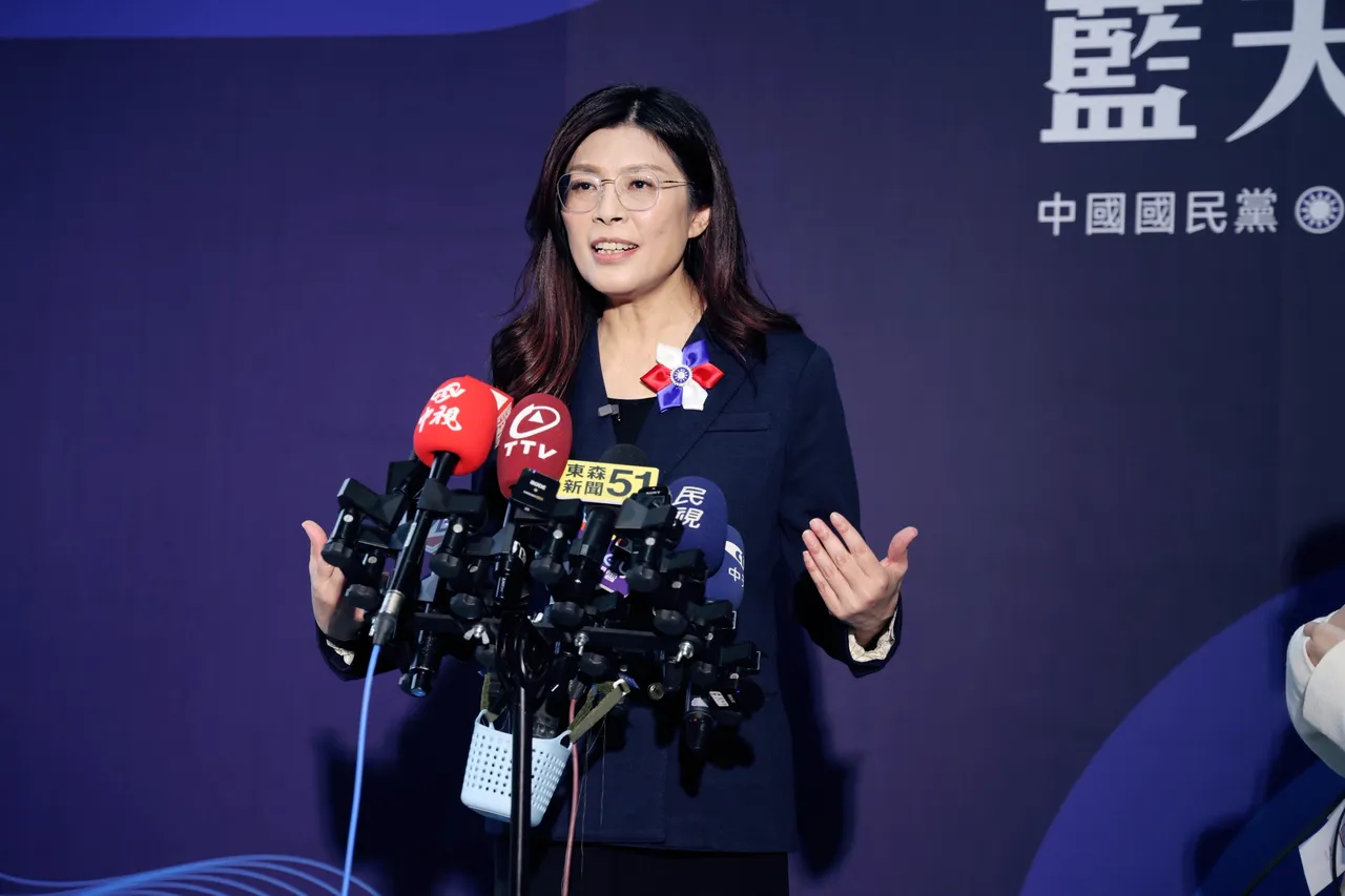 國民黨新任黨主席鄭麗文1日上任，如何布局2026地方選舉備受關注。李俊毅攝