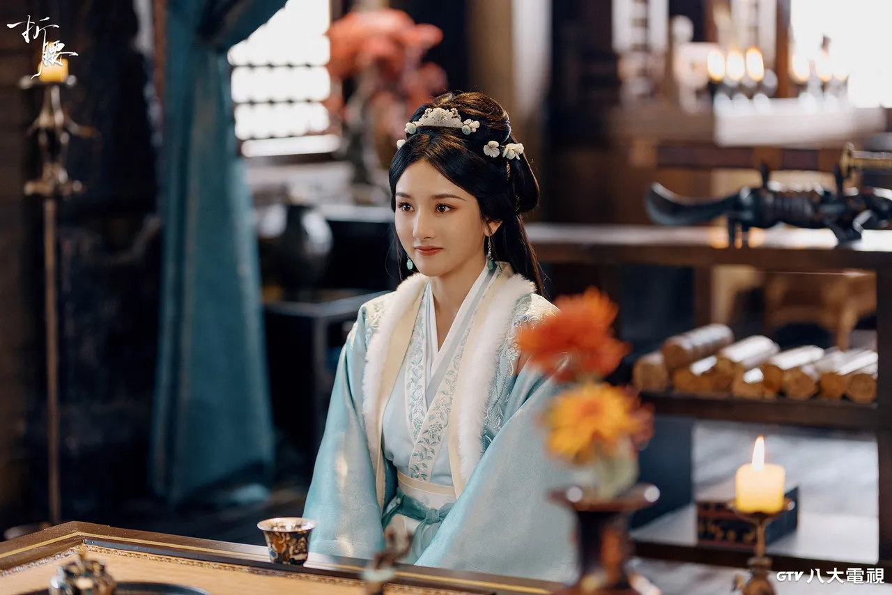 宋祖兒劇中聰明機智，戲外笑點很低。八大提供