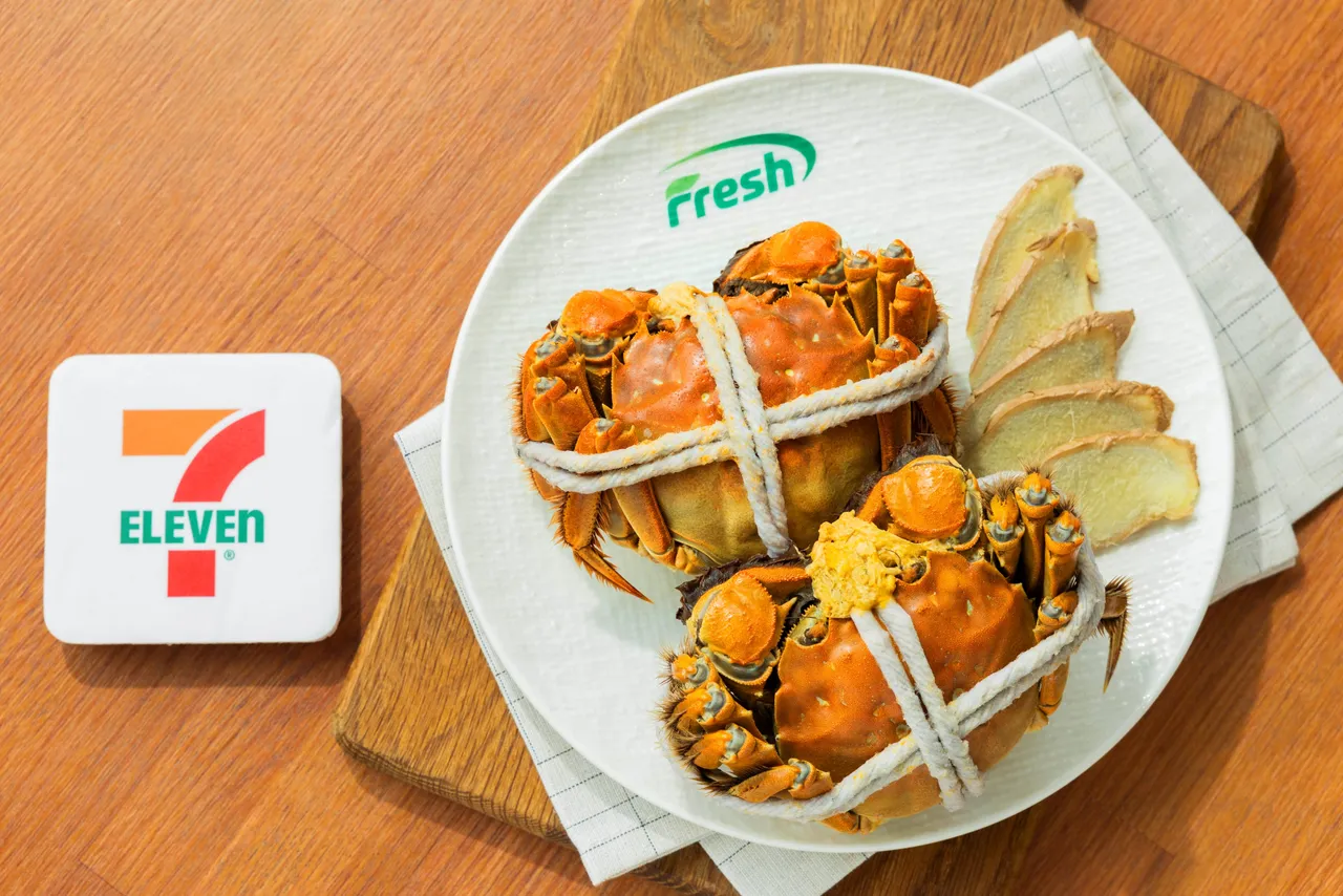 超商首度「大闸蟹现蒸服务」！加39元现场开吃　还有免费现烤牛排