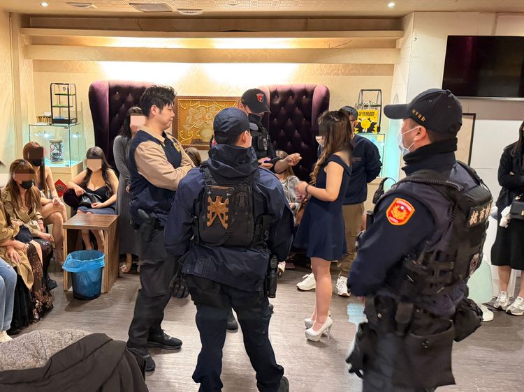 守護民眾安全！　中壢警動員近百名警力雷霆除暴