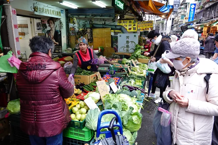 農糧署掛保證菜價穩定、供應量足。莊宗達攝