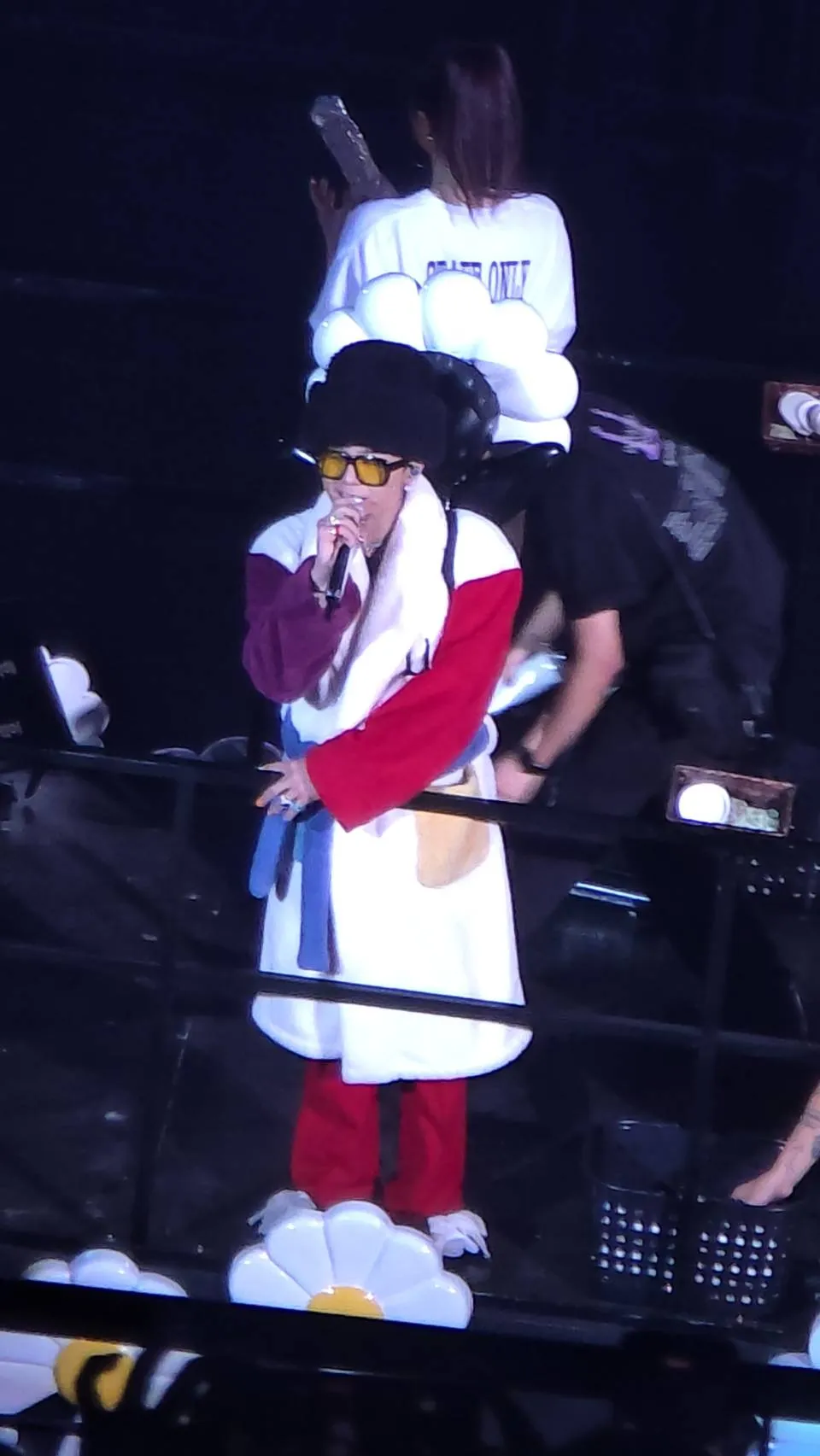 GD绕场时,台下粉丝又开始大迁徙。读者提供