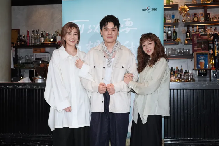 廖苡喬（左起）、邱志宇、黃姵嘉。攝影中心攝