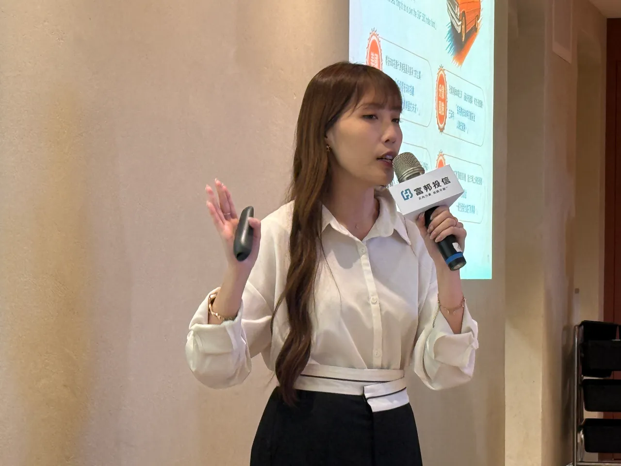 富邦标普500（009814）拟任经理人谢恩雅。吕承哲摄