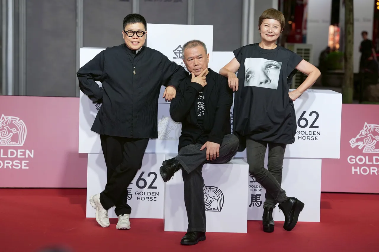 监制叶如芬（左起）、导演陈玉勋和监制李烈。彭欣伟摄