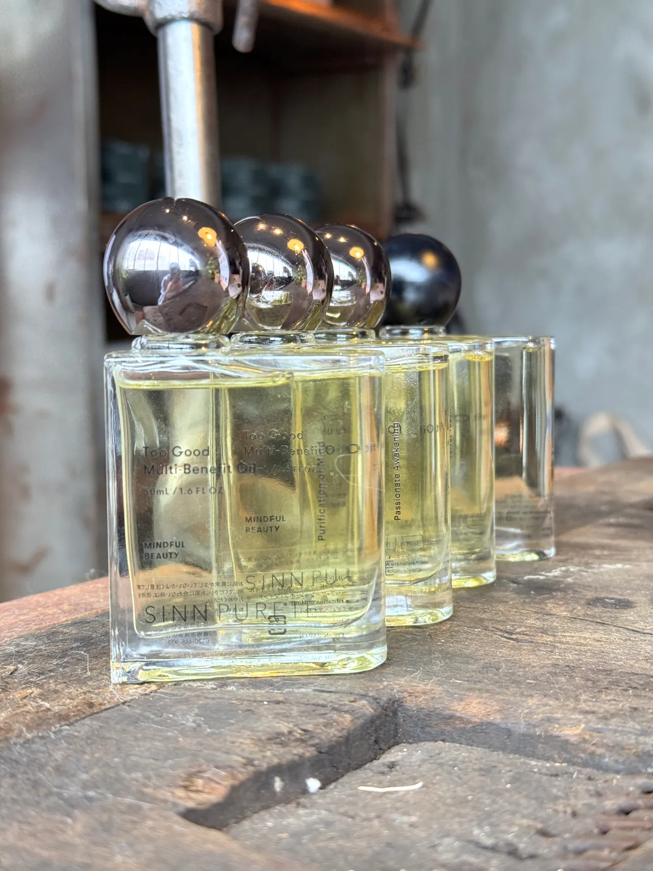 SINN PURETÉ香氛多用油，1480元。张家玲摄