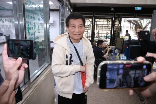 涉助逃漏税遭二度通缉！　毕书尽父坦言与儿至今「没联络」