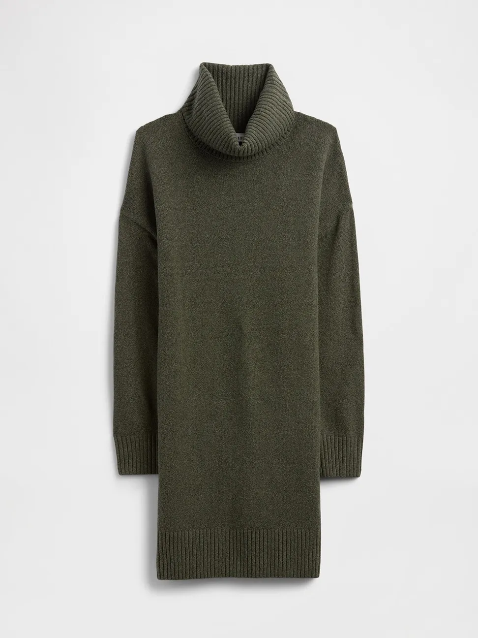 Gap CashSoft系列翻领长袖针织洋装，2999元。品牌提供