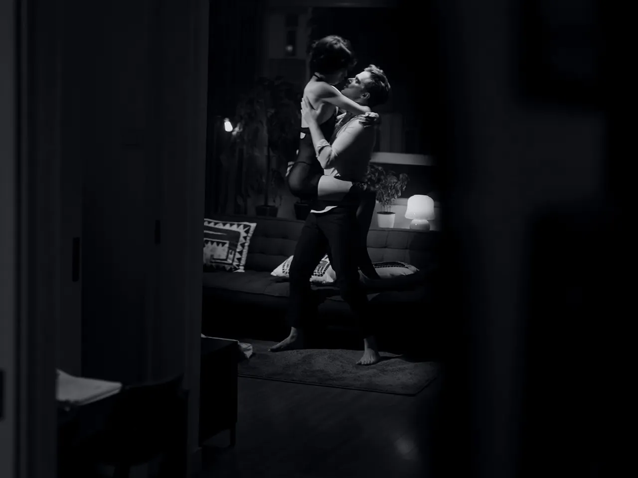 《众生相》片中演员全裸上场呈现各种同志性爱情境。佳映提供