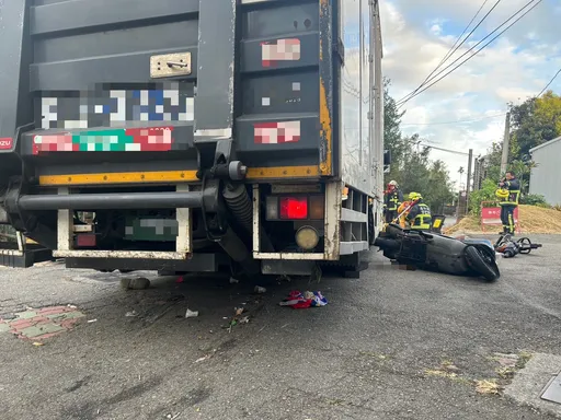 物流車撞機車女騎士喪命...身分曝光　豐原清潔隊同仁不捨