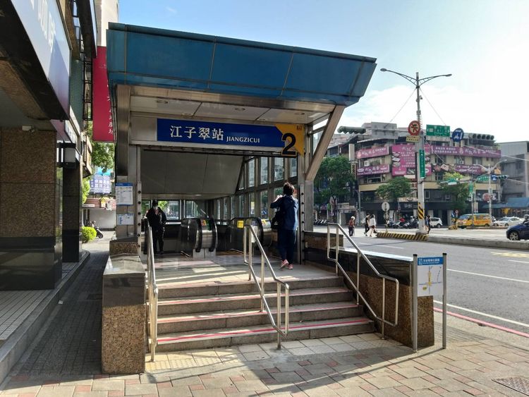 北捷江子翠站隨機攻擊！男持鐵棍打傷健身女　判決出爐