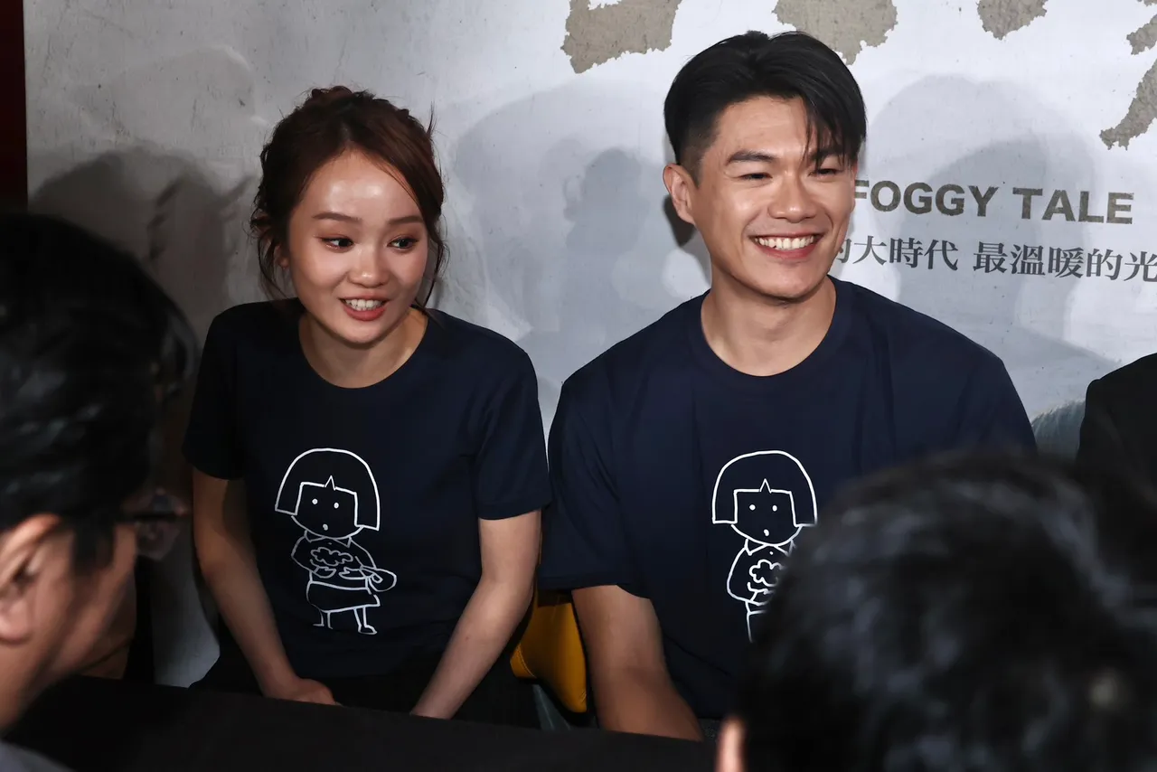 柯煒林（右起）和方郁婷雖沒得獎，但都為《大濛》獲得最佳劇情獎感到開心。特勤中心攝