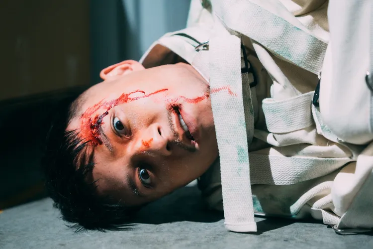 阿法近期推出的《諸忘》MV ，畫面致敬電影《第五元素》。FRαNKIE阿法提供