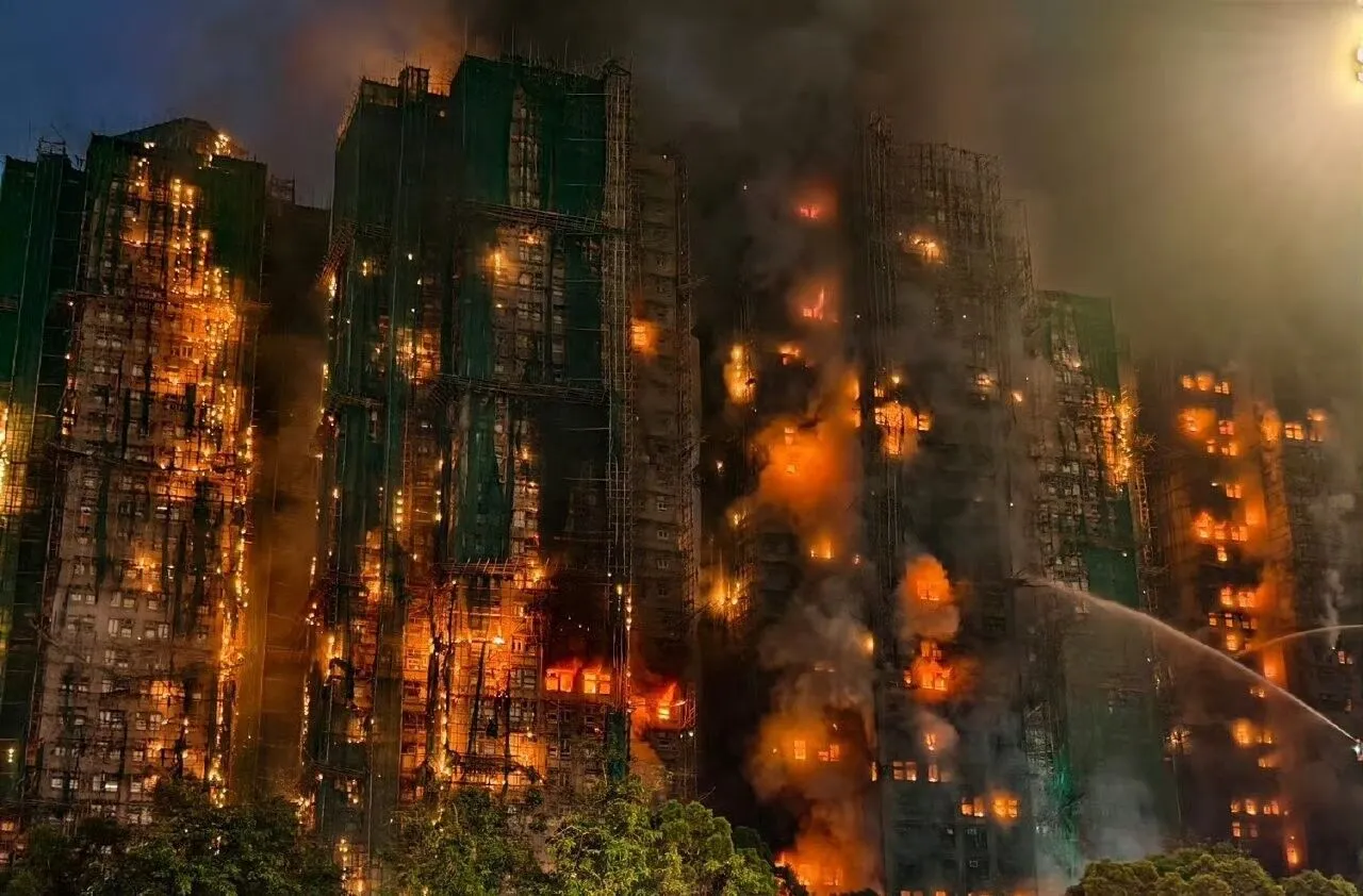 香港宏福苑大火酿百死！内政部：台湾鲜少用竹棚施工