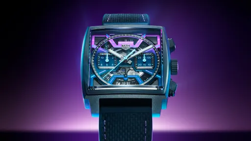 本周新表｜电光紫的夜行者　泰格豪雅Monaco限量版以霓虹重塑速度美学