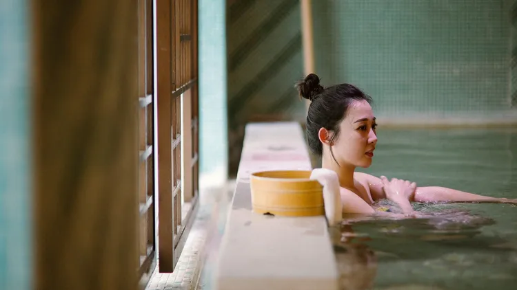 今年旅展祭出溫泉飯店3天2夜住宿優惠。老爺酒店提供