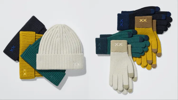 UNIQLO「KAWS WINTER」系列HEATTECH毛帽（左）、HEATTECH針織手套（右），各590元。品牌提供