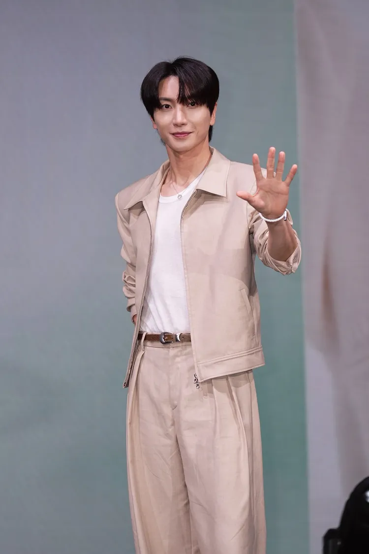 利特表示願意把品牌刺青刺在身上。彭欣偉攝