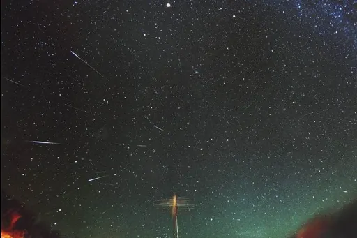 狮子座流星雨今晚喷发！最佳观赏时段曝　每小时10颗闪耀夜空