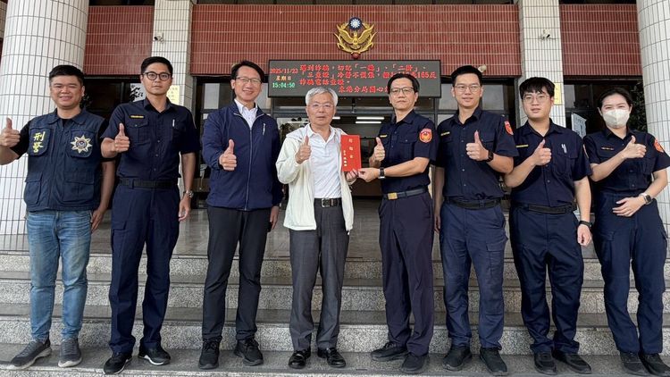 警政署長慰勉東港警！巧遇舊部屬話家常　肯定打詐成效