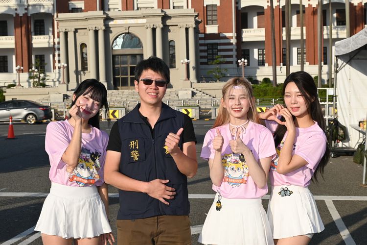 「黃阿瑪」化身反詐吉祥物　現身凱道攜手刑事局跑在反詐最前線