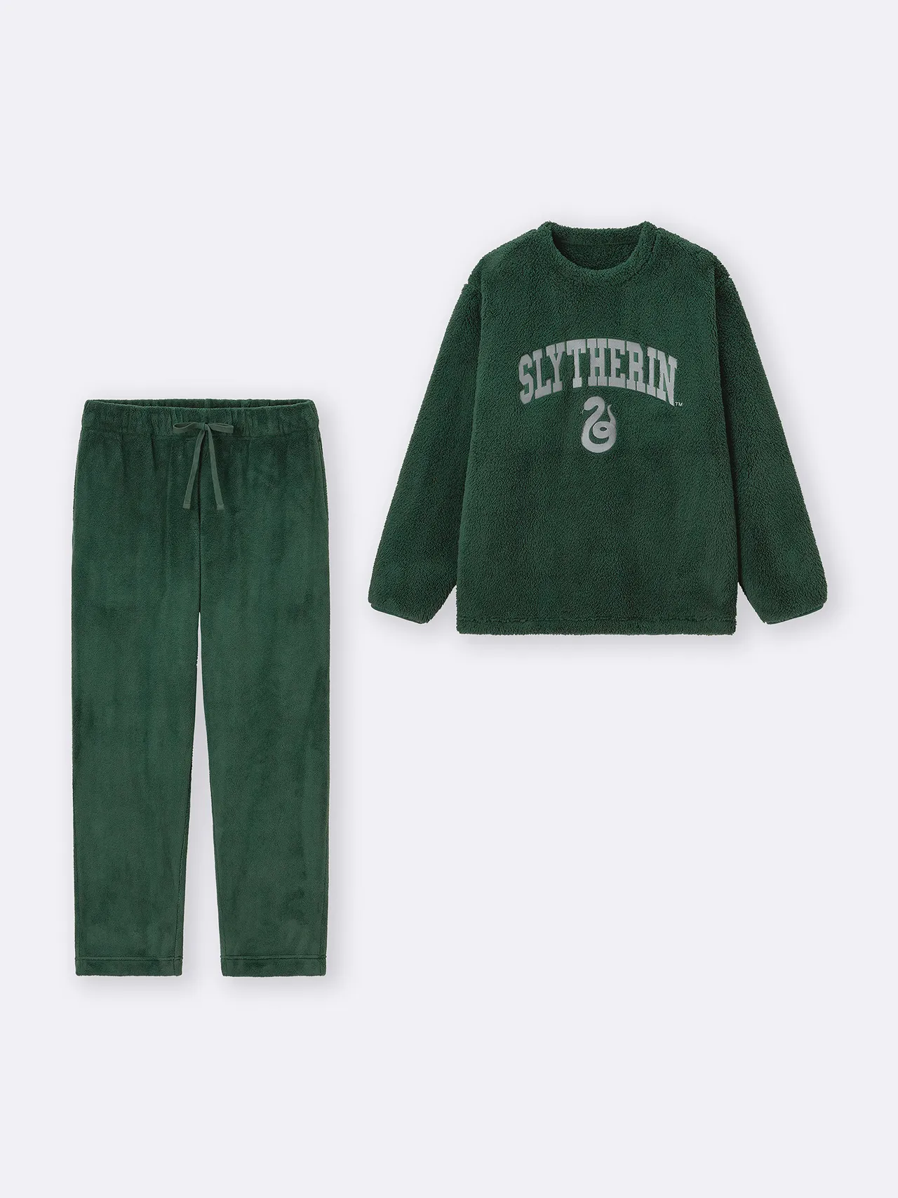 GU《哈利波特》联名男装珊瑚绒家居服组，1490元。品牌提供