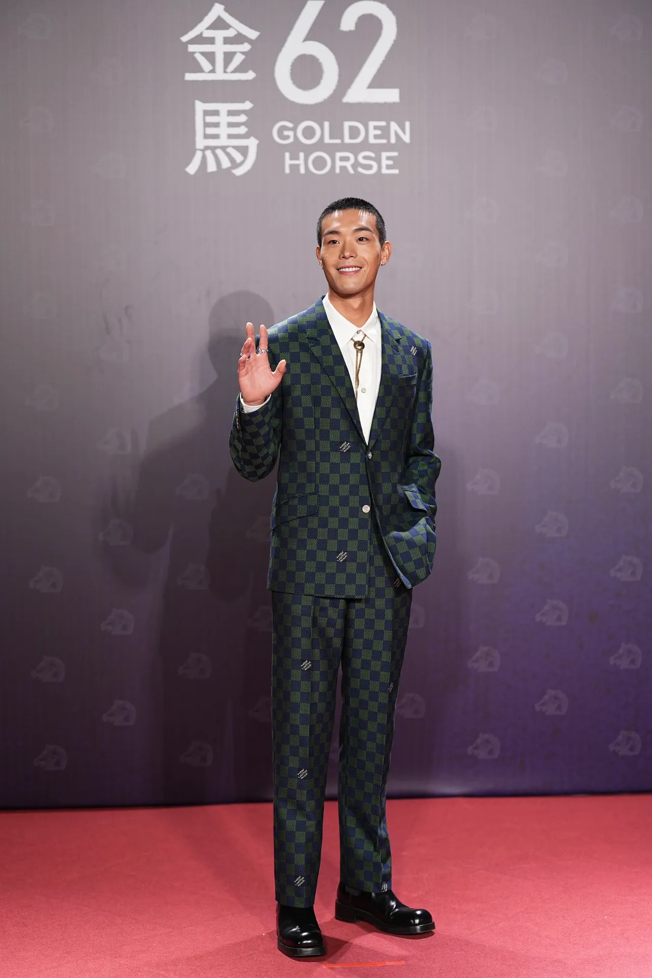 牧森身著LV。攝影中心攝