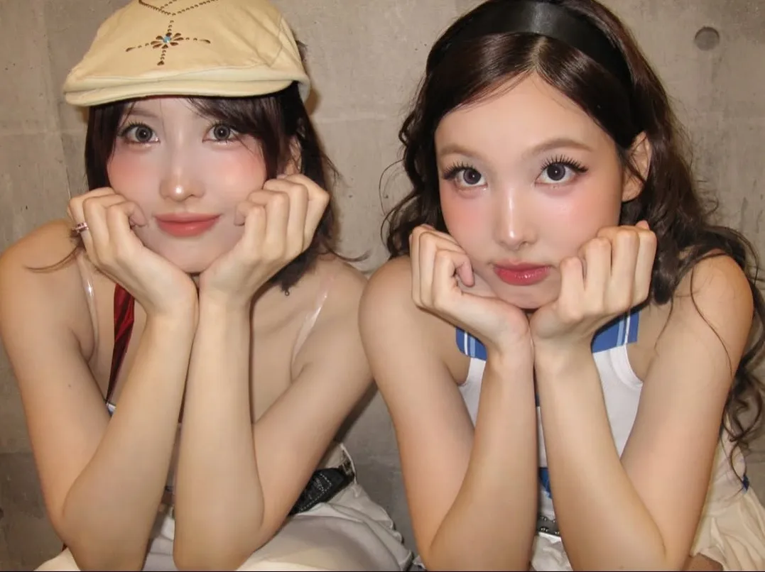 Momo（左）是日本籍的韩团成员。翻摄自Momo IG