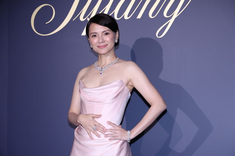 李心潔戴3億珠寶「價值連城」 遺傳李媽媽愛美「夢幻又浪漫」