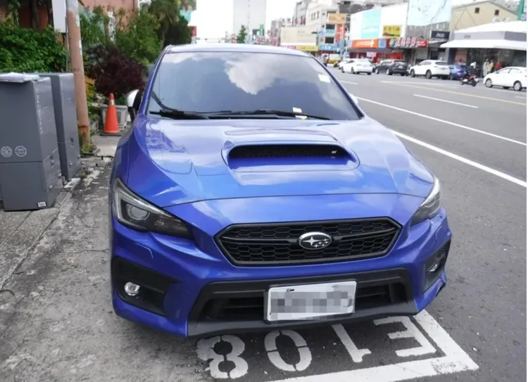 蔡男去年名下多了這台2018年的速霸陸轎車，外觀車況良好，被拖後他火速出面繳清罰款。嘉義分署提供