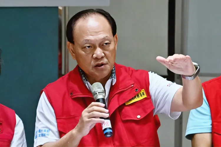 行政院政务委员季连成。行政院提供