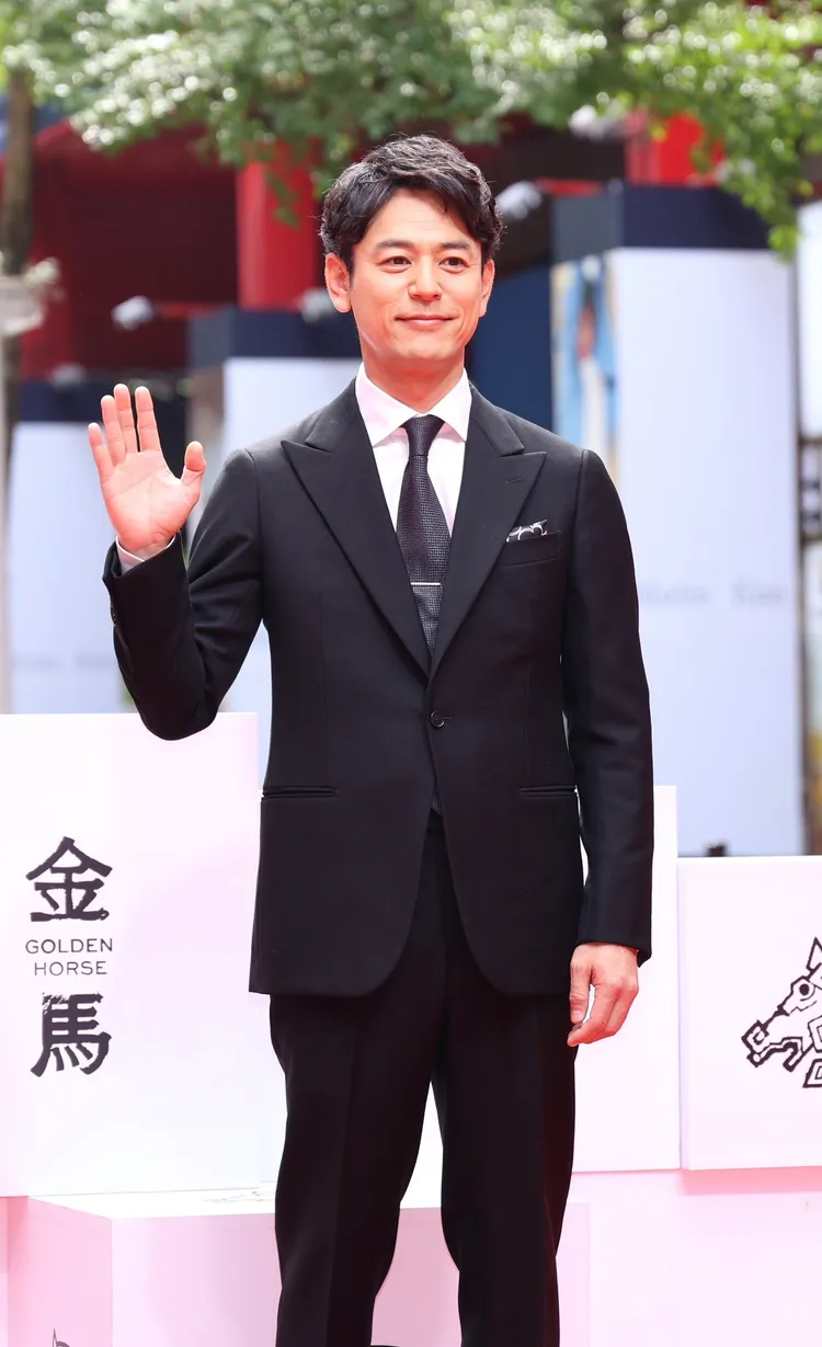 妻夫木聰曾多次訪台，笑稱台灣親切到差點忘了帶護照。莊宗達攝