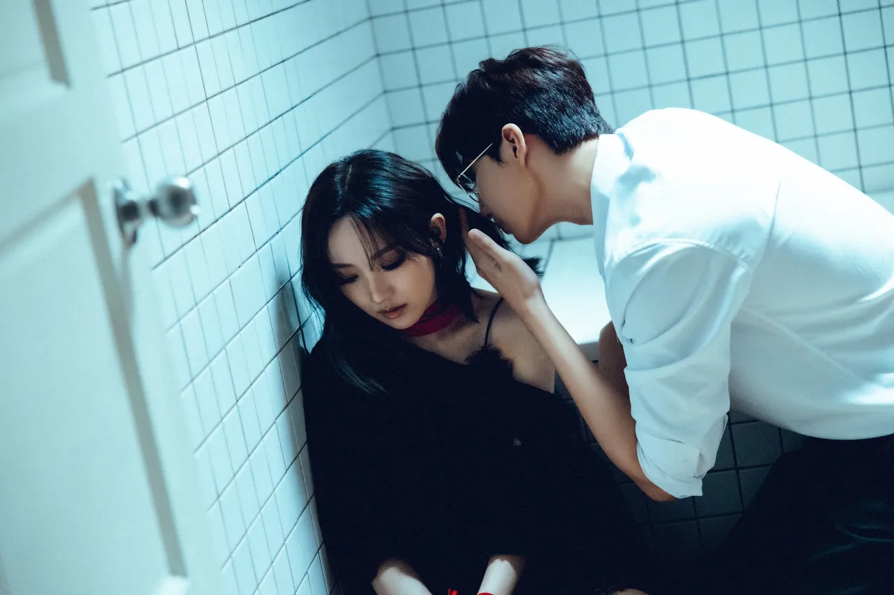 阎奕格找来金云合作，双方互飙精湛演技。格声娱乐有限公司提供