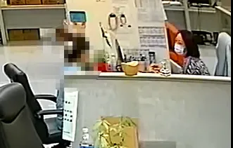 义务人发现其银行帐户遭冻结，旋即至士林分署缴清全数欠款。士林分署提供