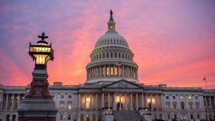 222票對209票 美眾院通過法案終結史上最久停擺