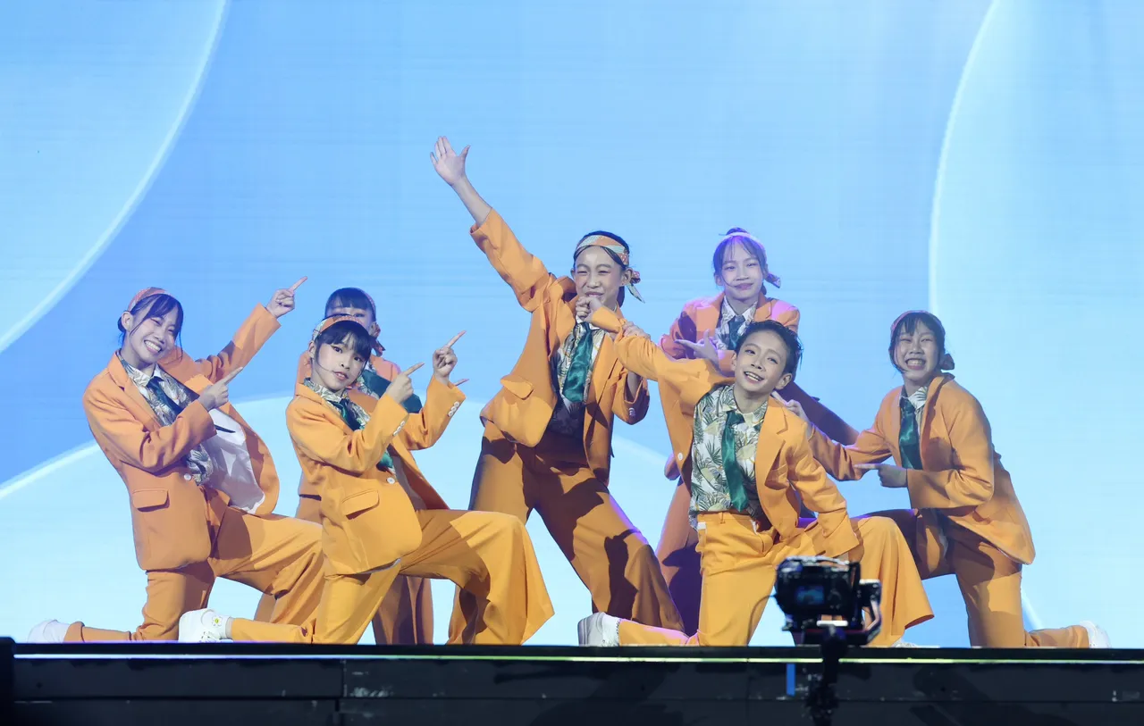 向李玟致敬的参赛团体。庄宗达摄