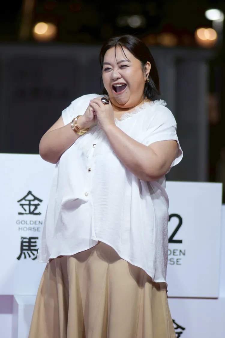 鍾欣凌曝片場練肖話。彭欣偉攝