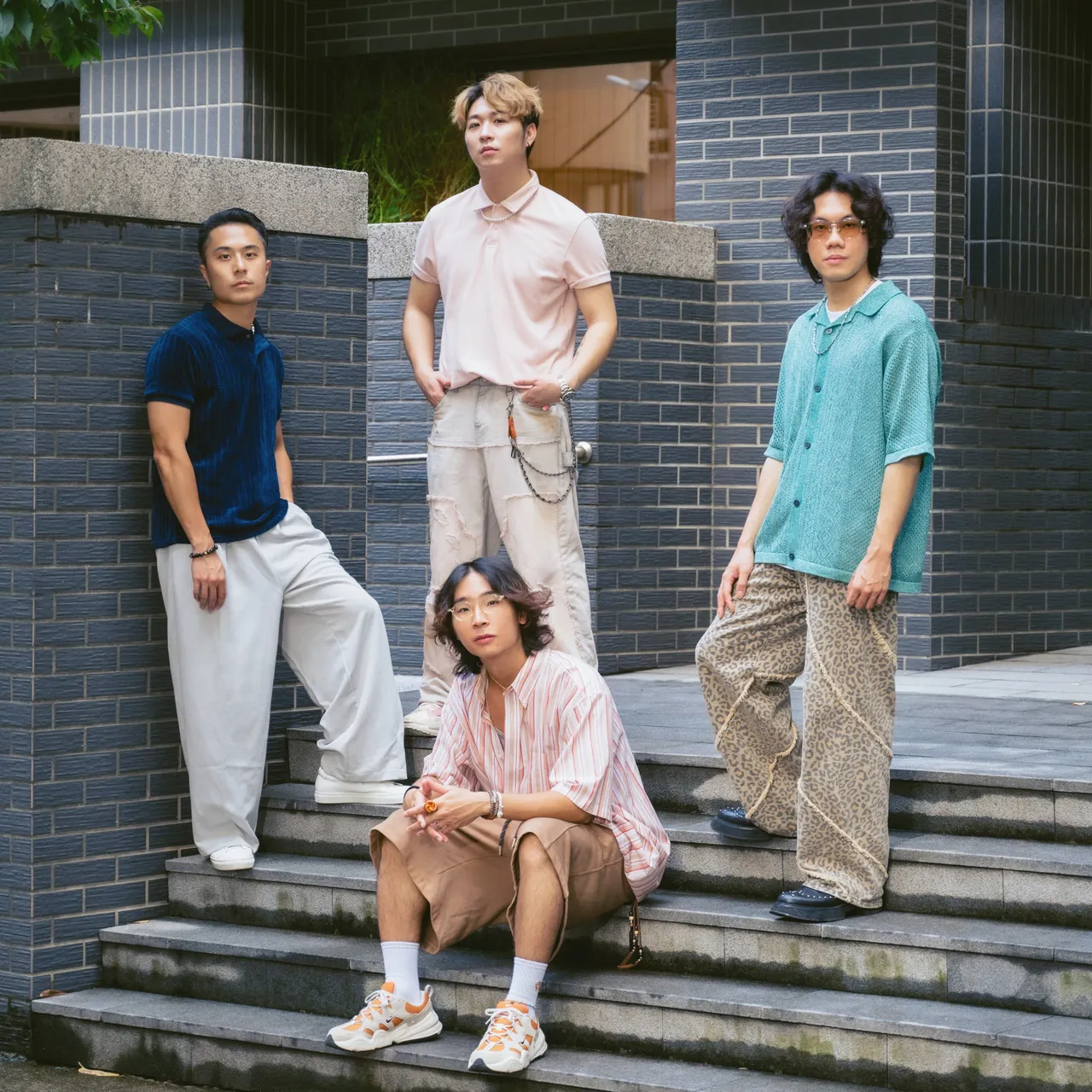 SONNIE桑尼重构陈明韶《让我们看云去》。滚石唱片提供