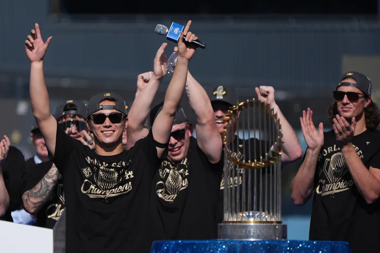 道奇被批是花钱买冠军。  美联社