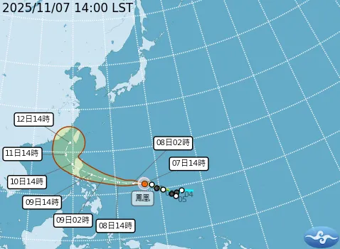 鳳凰颱風路徑圖。氣象署提供