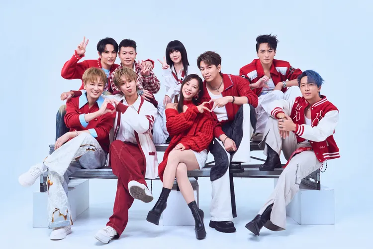 Energy、白安、丁噹、蕭秉治與鼓鼓推出公益耶誕單曲《聖誕夜驚魂》。相信音樂提供