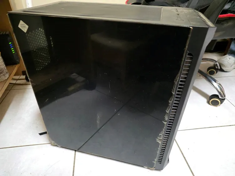 警方查獲證物。翻攝畫面